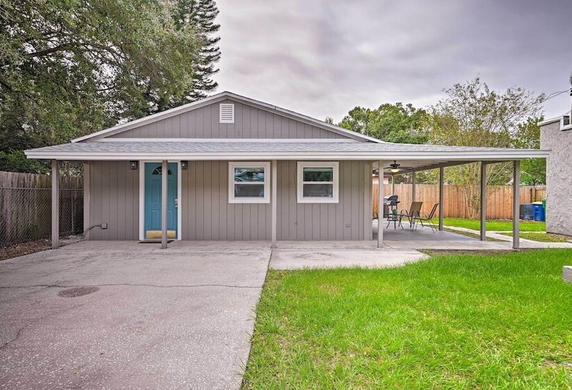 Walkable Winter Garden Bungalow: 3 Blocks To Dtwn