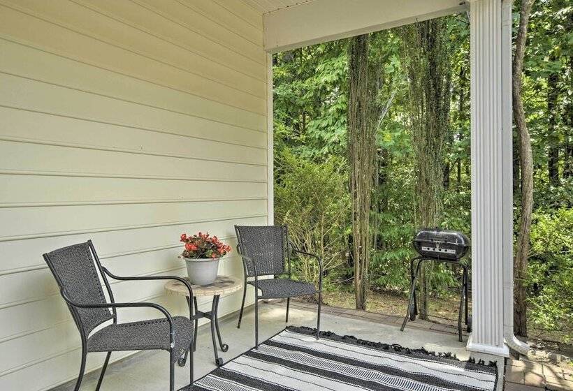 Modern Durham Retreat W/ Private Yard & Patio