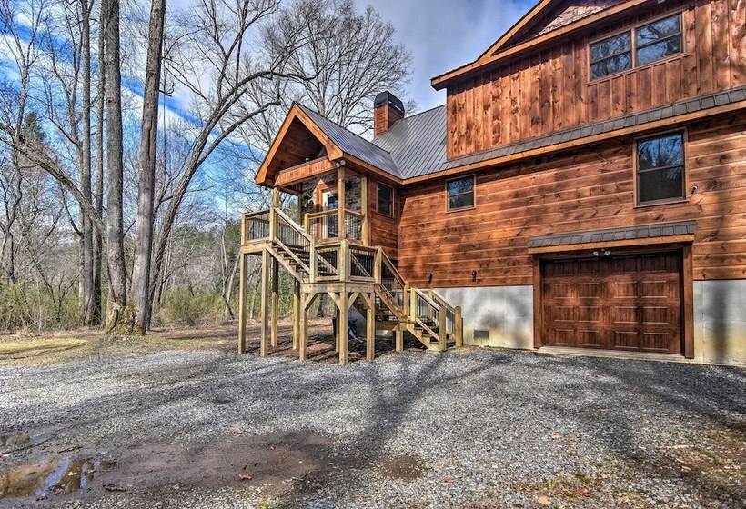 Modern Murphy Cabin W/ Nottely River Views!