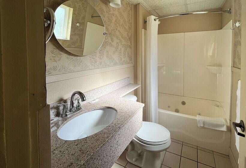 Motel 6 Fairmont, Wv   Downtown