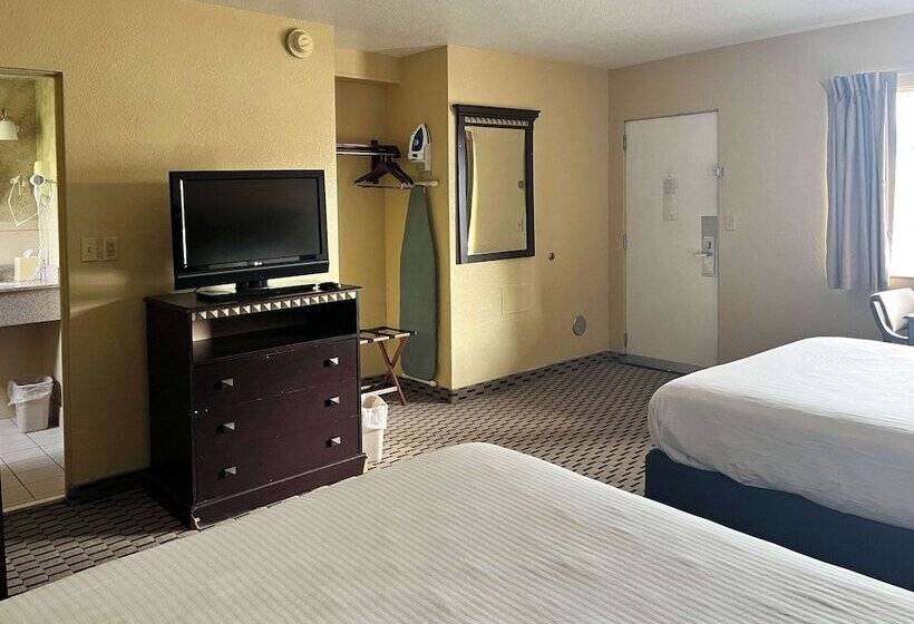 Motel 6 Fairmont, Wv   Downtown