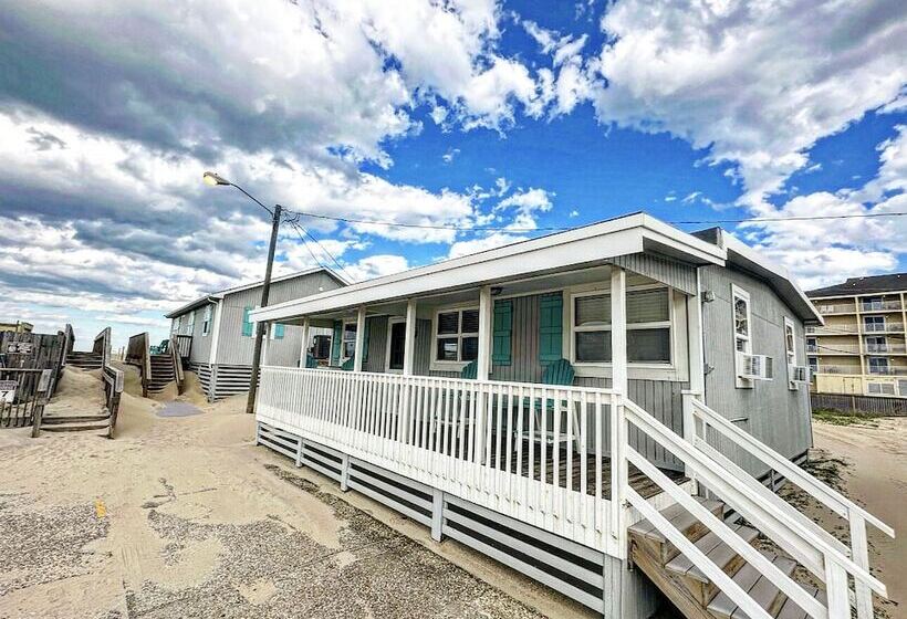 فندق على الطريق Sandspur Ocean Cottages