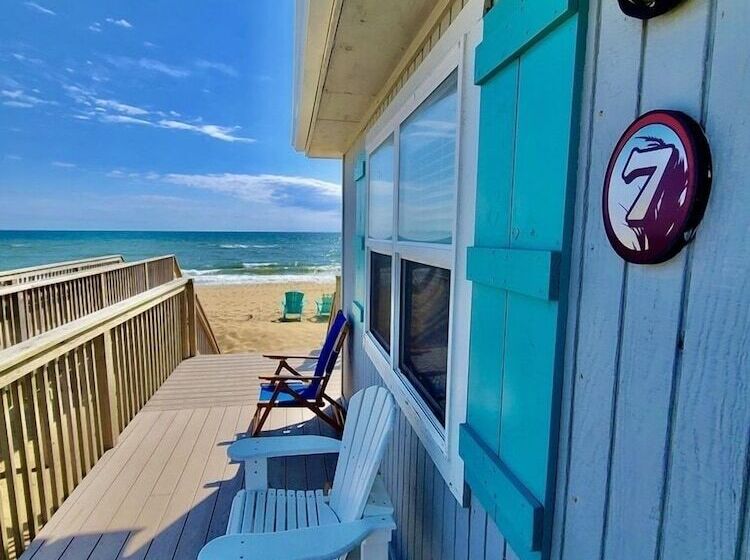 فندق على الطريق Sandspur Ocean Cottages