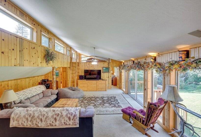 Horse Tours + Wildlife: Boise Ranch Home W/ Pool!