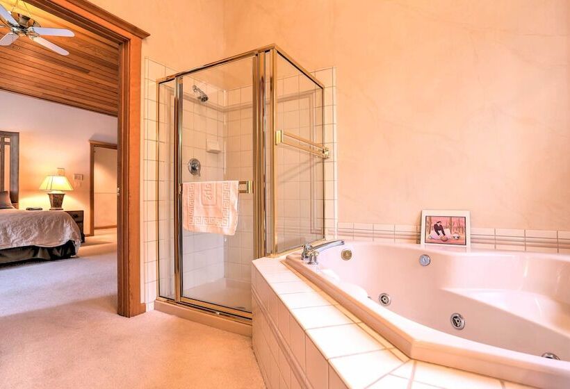 Mountain Chalet   1 Mi To Skiing & Incline Village