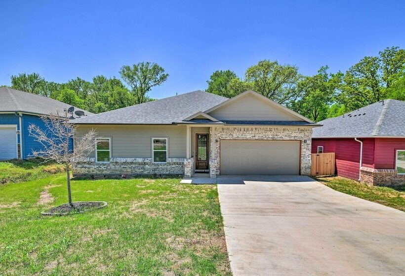 Newly Constructed Mansfield Home W/ Fenced Yard!