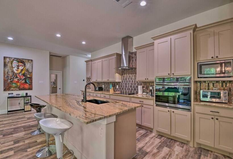 Newly Constructed Mansfield Home W/ Fenced Yard!