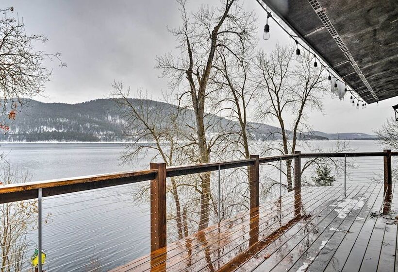 Lakeside Whitefish Cottage W/ Private Hot Tub!