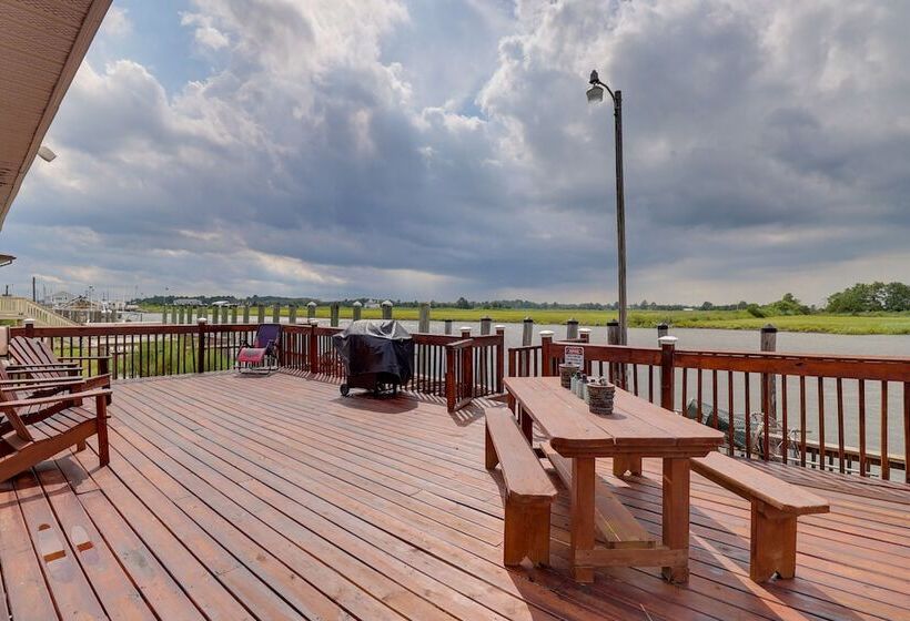 Oceanfront Milford Home W/ View & Boat Access