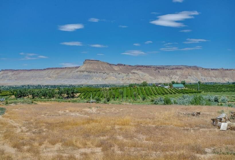 Mesa View House  W/ Hot Tub: Walk To Winery!