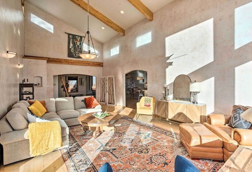 Mesa View House  W/ Hot Tub: Walk To Winery!