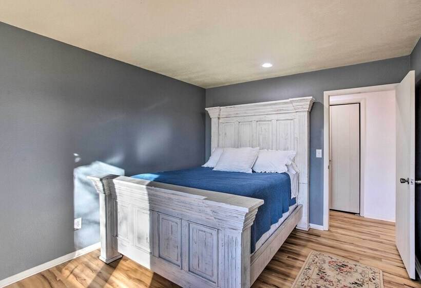 Mesa View House  W/ Hot Tub: Walk To Winery!