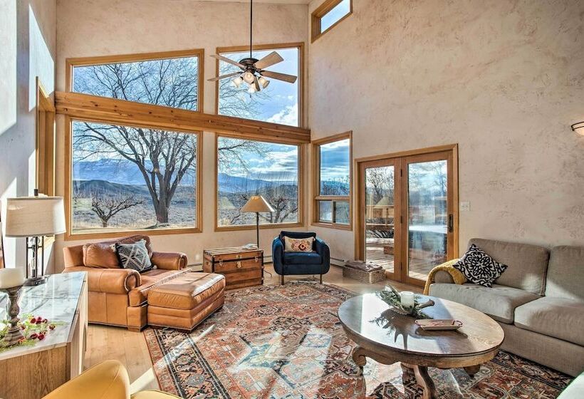 Mesa View House  W/ Hot Tub: Walk To Winery!