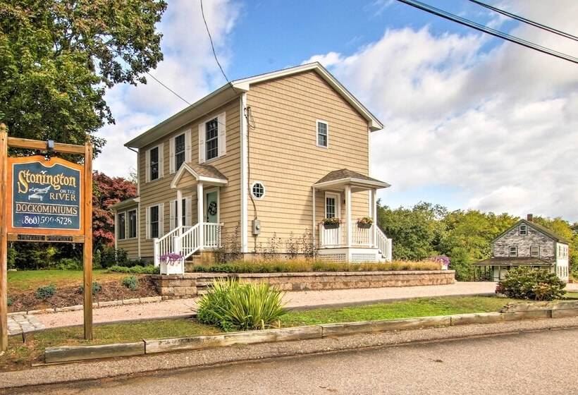 Charming Home W/ Yard: Steps To Pawcatuck River!