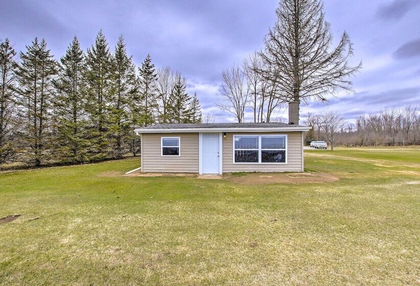 Peace & Premier Fishing On Bay Of Green Bay!