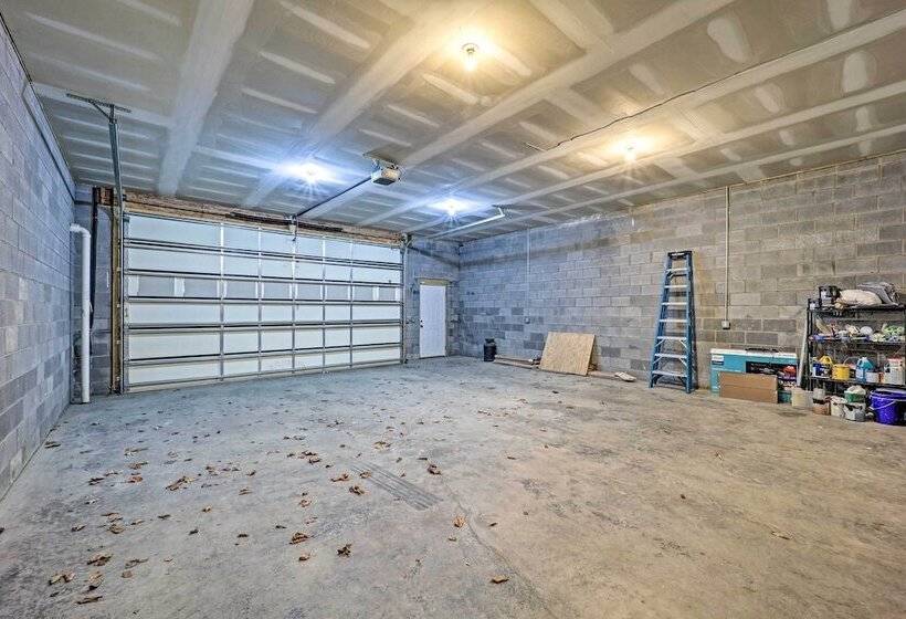 Near Ski Areas: Mtn View Banner Elk Cabin