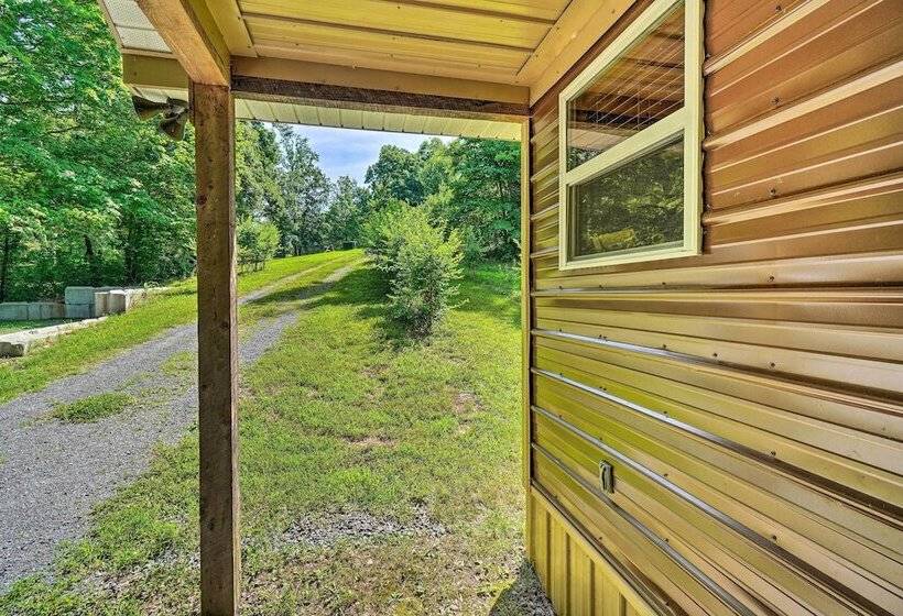 Peaceful Decatur Cabin W/ Grill & Fire Pit!
