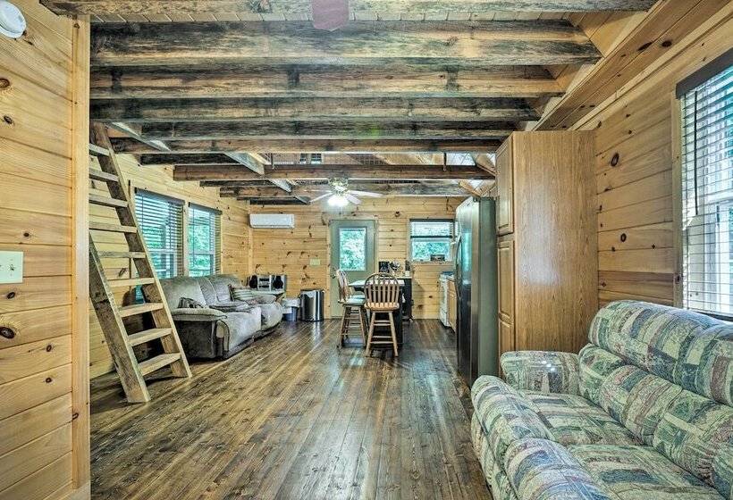 Peaceful Decatur Cabin W/ Grill & Fire Pit!