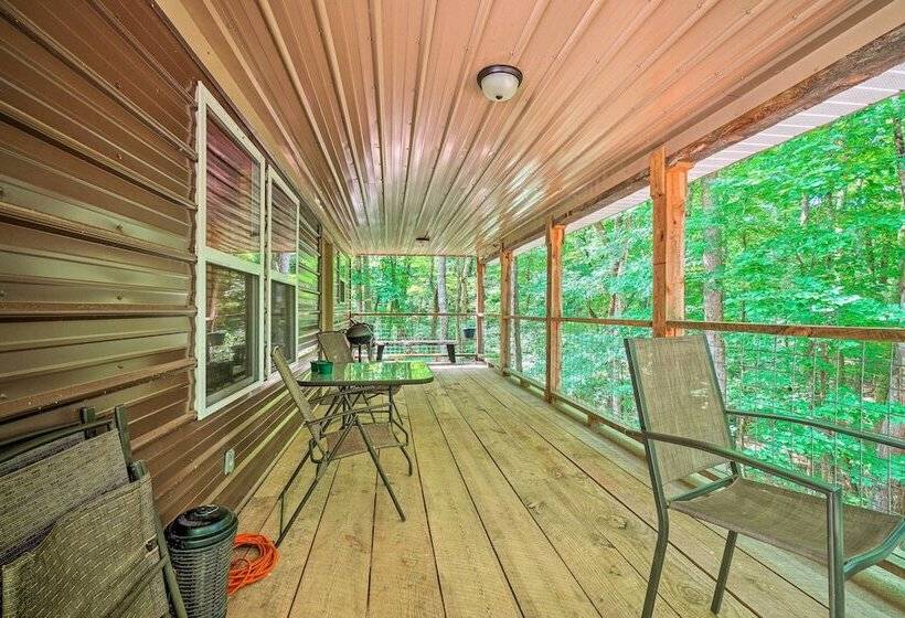Peaceful Decatur Cabin W/ Grill & Fire Pit!