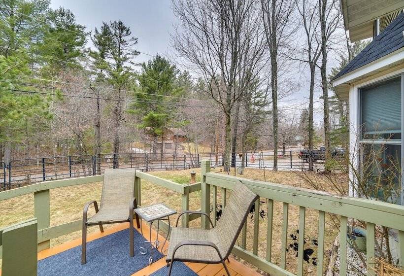 Peaceful Ishpeming Retreat: Walk To Deer Lake