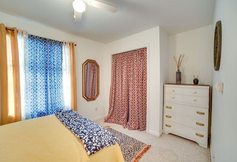 Peaceful Ishpeming Retreat: Walk To Deer Lake