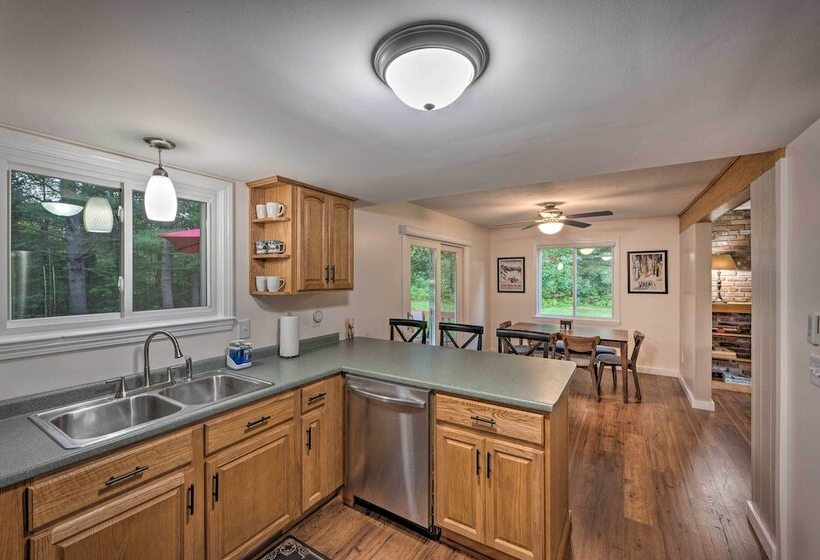 Peaceful & Private Franconia Home By Cannon!