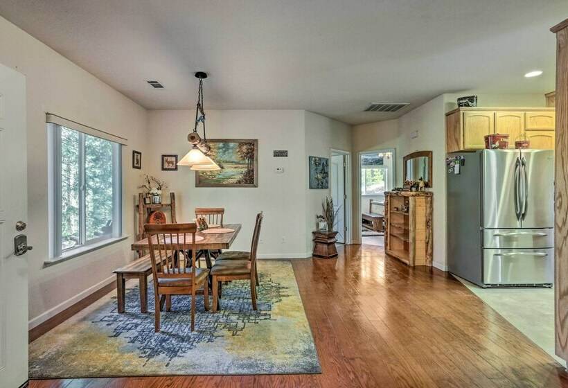 Peaceful + Private Mariposa Cabin On 2 Acres!