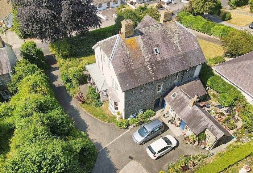 بنسيون House Of Brohedyn