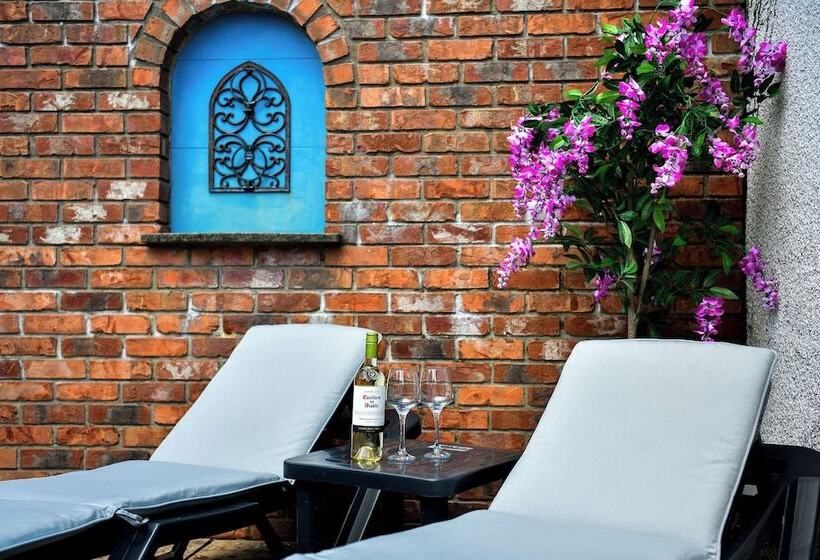 펜션 Just Stay Wales   Highmead House