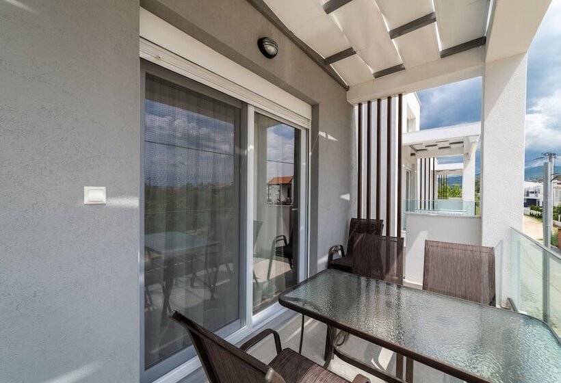 ペンション Kleoniki & Irida Residential Complexes