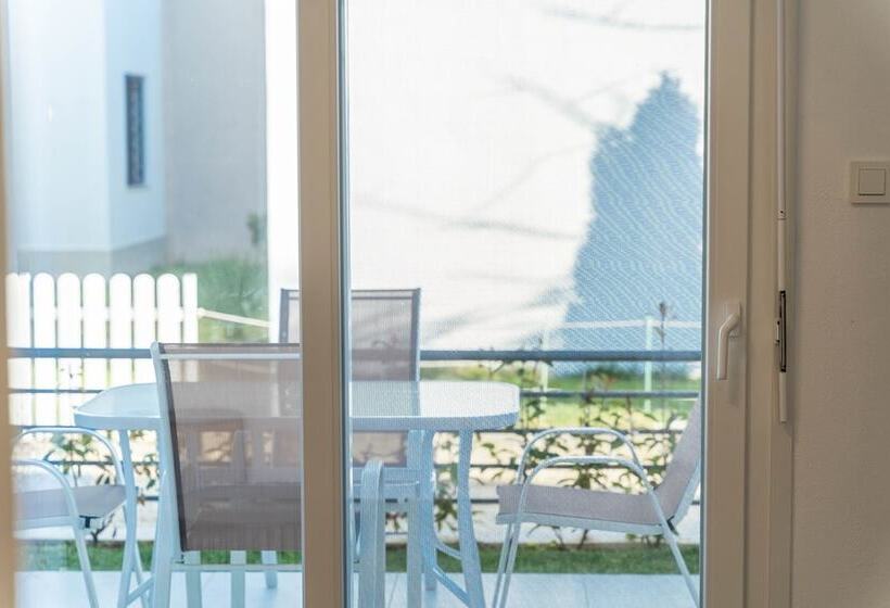 ペンション Kleoniki & Irida Residential Complexes