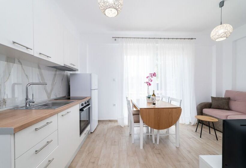 ペンション Kleoniki & Irida Residential Complexes