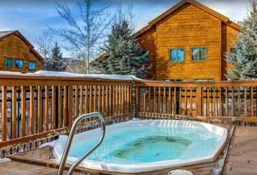 Пансион Timberwolf Lodge 2a By Lespri Management