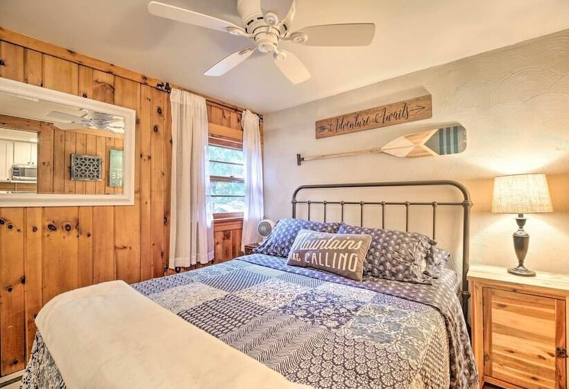 Pet Friendly Adirondack Cabin W/ On Site Lake