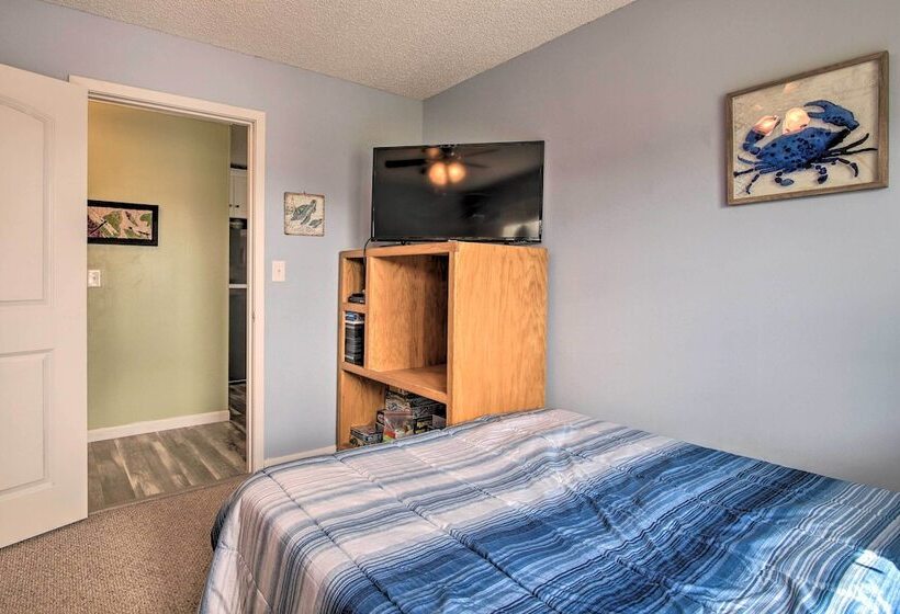 Pet Friendly Lake Buchanan Retreat W/ Fire Pit!