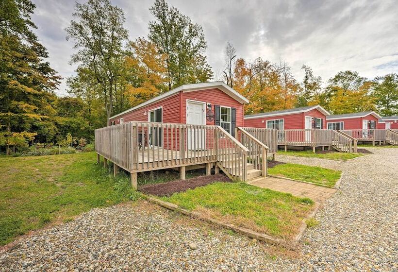 Pet Friendly Cassopolis Escape W/ Lake Access