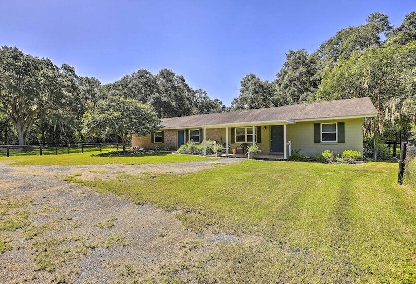 Pet Friendly Home Close To Wec Ocala!