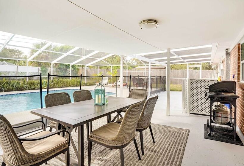 Pet Friendly Lakeland Escape W/ Private Pool!