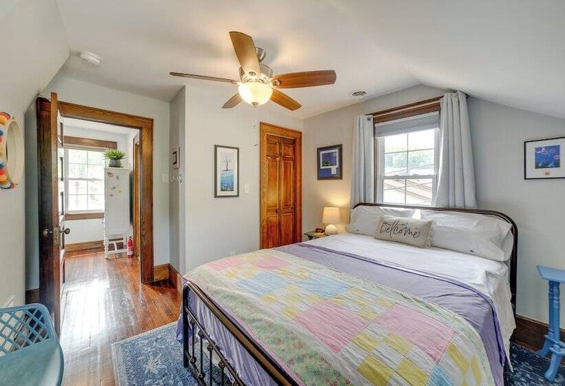 Pet Friendly Murph Landing   1 Mile To Wvu!