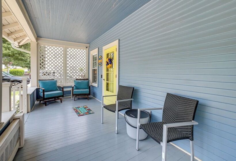 Pet Friendly Murph Landing   1 Mile To Wvu!