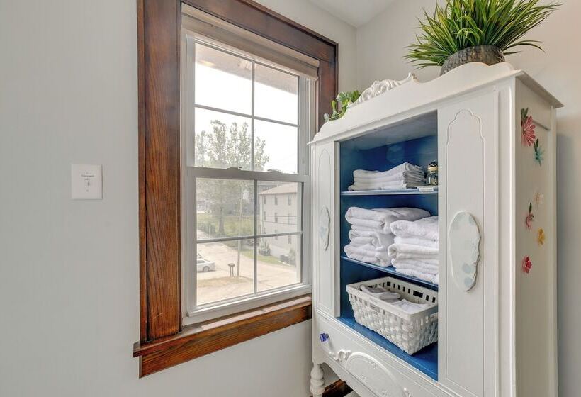 Pet Friendly Murph Landing   1 Mile To Wvu!