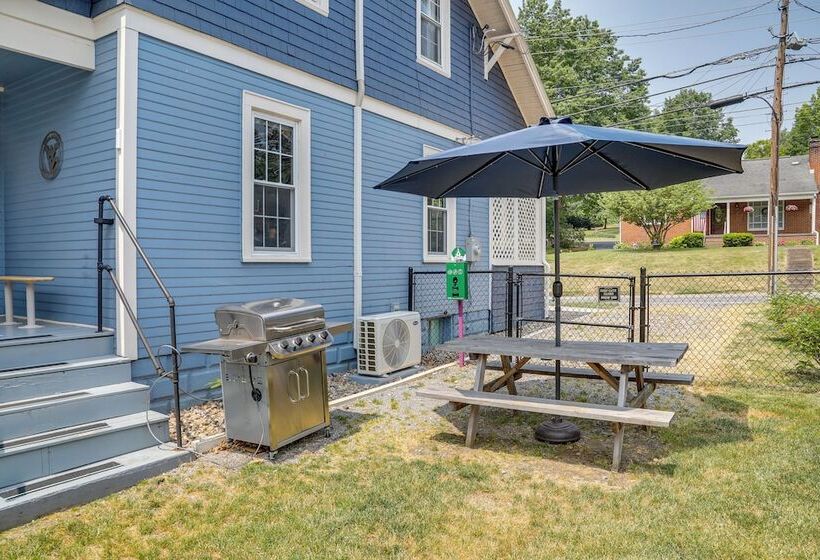 Pet Friendly Murph Landing   1 Mile To Wvu!