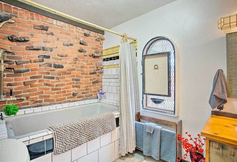 Pet Friendly River District Home W/ Fenced Yard