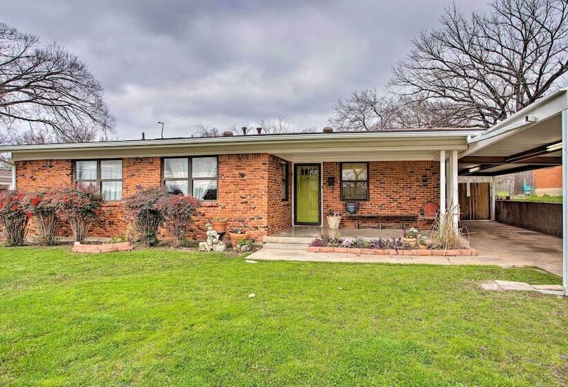 Pet Friendly River District Home W/ Fenced Yard