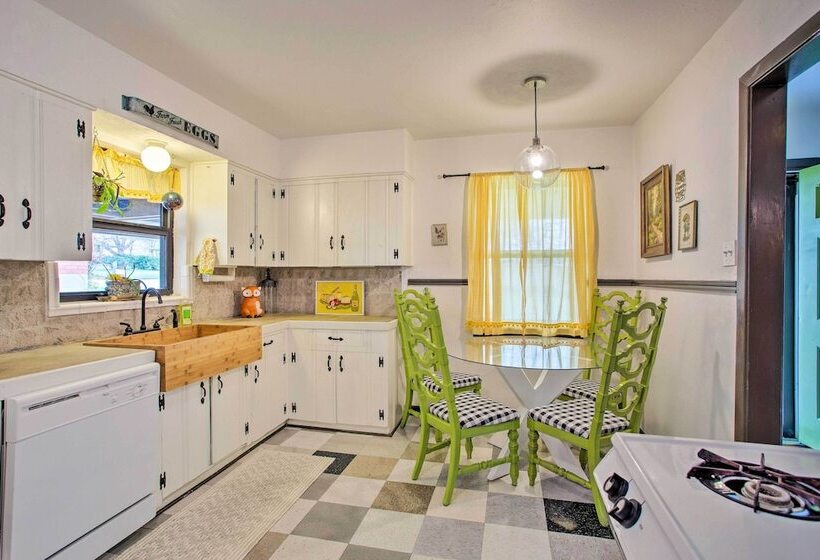 Pet Friendly River District Home W/ Fenced Yard