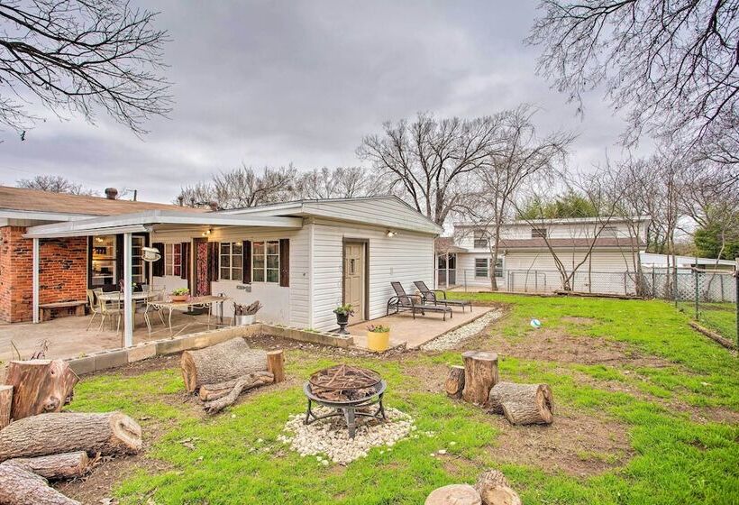 Pet Friendly River District Home W/ Fenced Yard