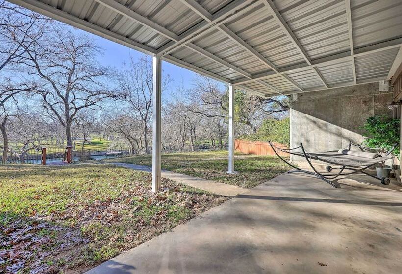 Pet Friendly Seguin Retreat W/ Deck & River Views!