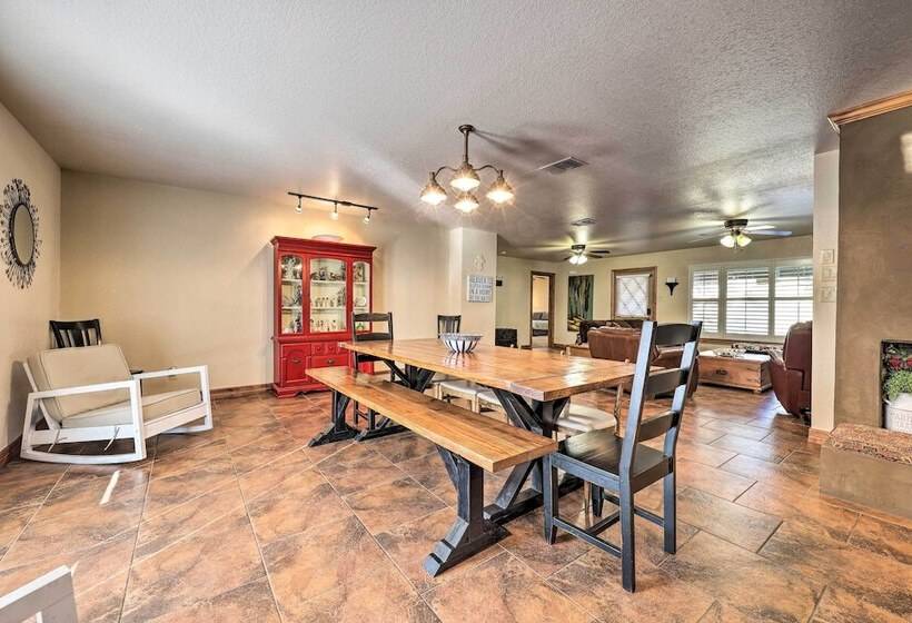 Pet Friendly Seguin Retreat W/ Deck & River Views!
