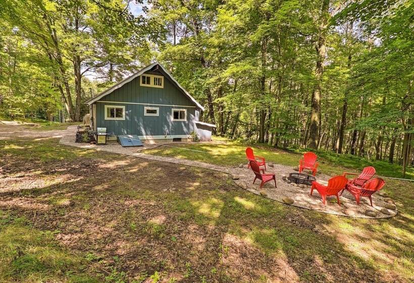 Pet Friendly Stanwood Sanctuary W/ Fire Pit!