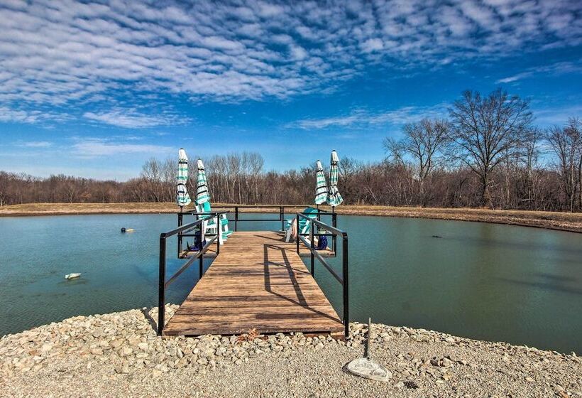 Pheasant Game Farm Missouri Vacation Rental!